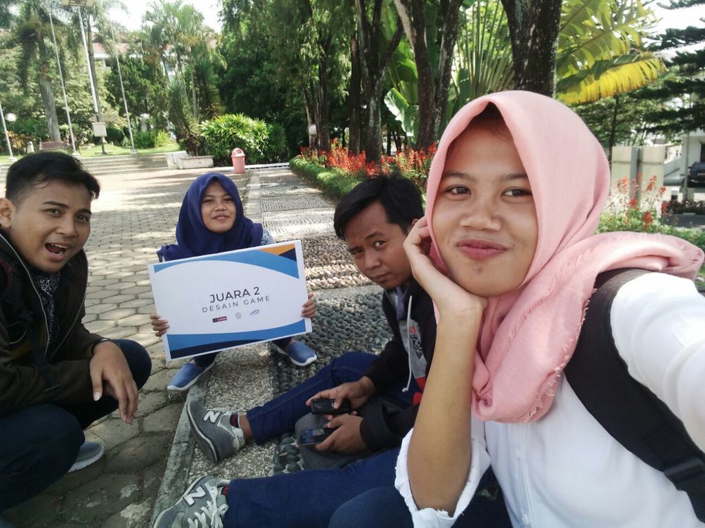 Pribumi Squad Raih Juara 2 Desain Game Se-Jawa Timur
